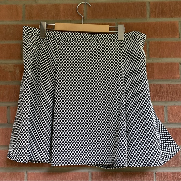 NWOT🎀 ASOS dot pleated mini skirt - Picture 3 of 4